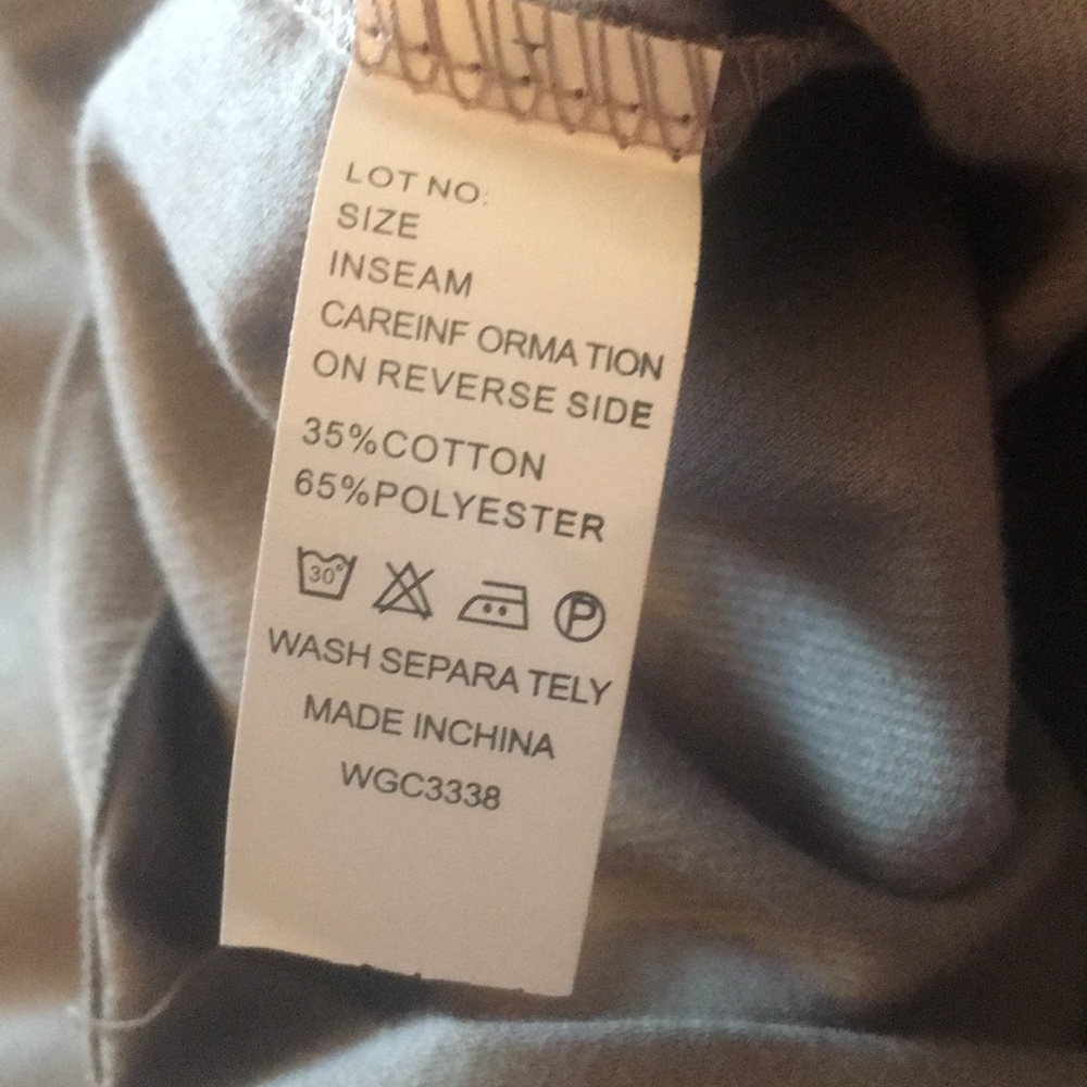 Gray top in soft corduroy type material, NWOT - Picture 8 of 8